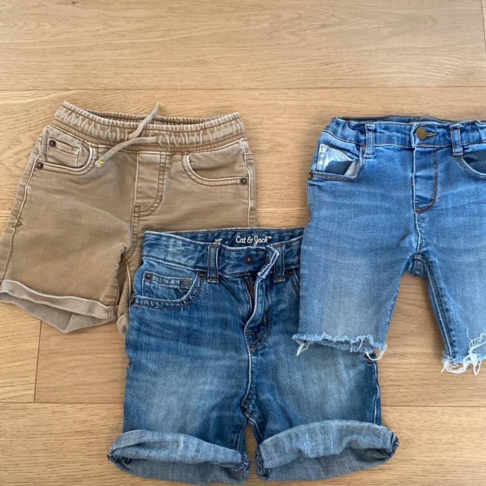 Toddler Shorts Lot - Sizes 2/3 (Cat and Jack and Zara)